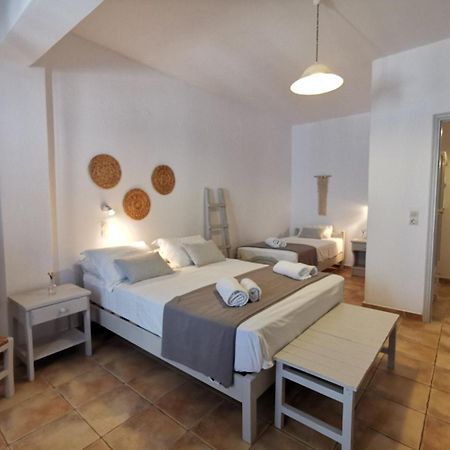 Helen'S Minimal Studios & Apartments Алікі Номер фото